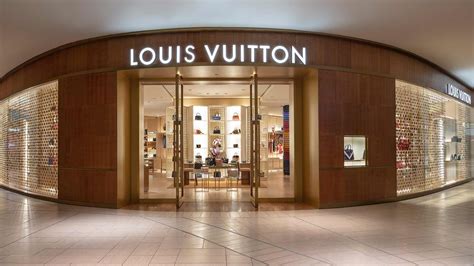 Louis Vuitton Calgary Chinook Centre store, Canada